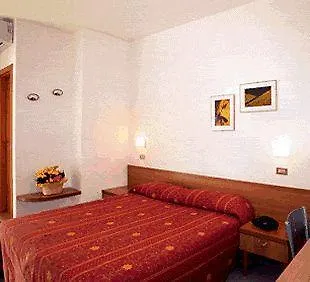 Hotel Prater 3*