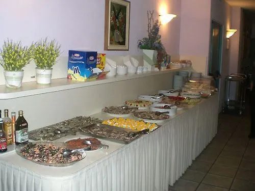 Prater チェゼナーティコ