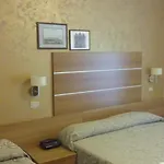 Prater Szálloda 3*